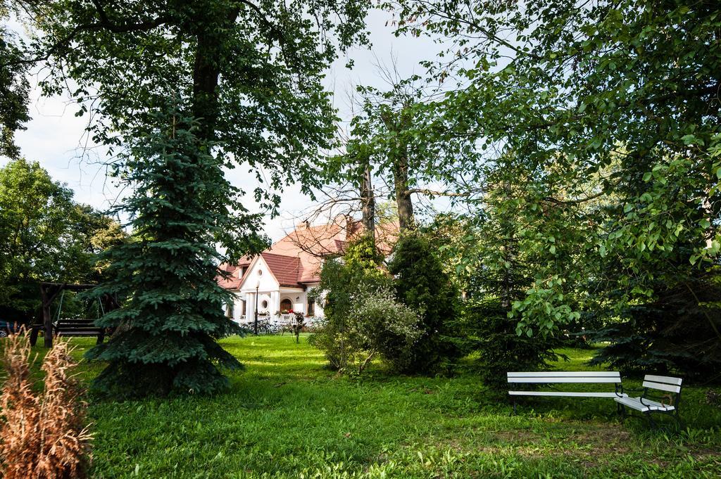 Bed and Breakfast Dwór Osmolice Bialki Dolne Exterior foto