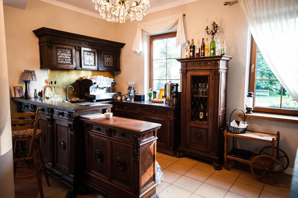 Bed and Breakfast Dwór Osmolice Bialki Dolne Exterior foto