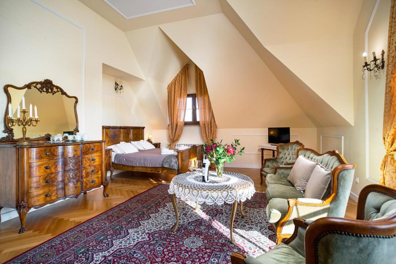 Bed and Breakfast Dwór Osmolice Bialki Dolne Exterior foto